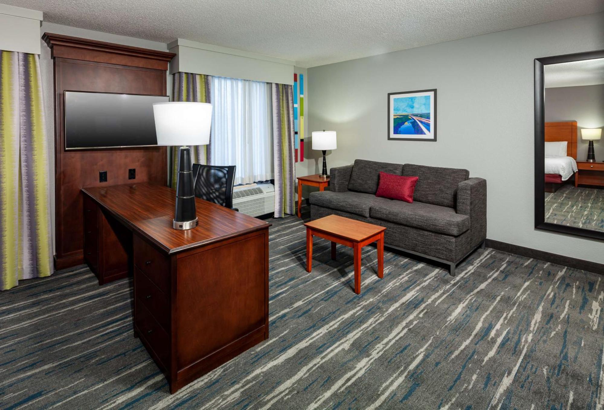 Hampton Inn & Suites Mobile I-65@ Airport Boulevard Exterior foto