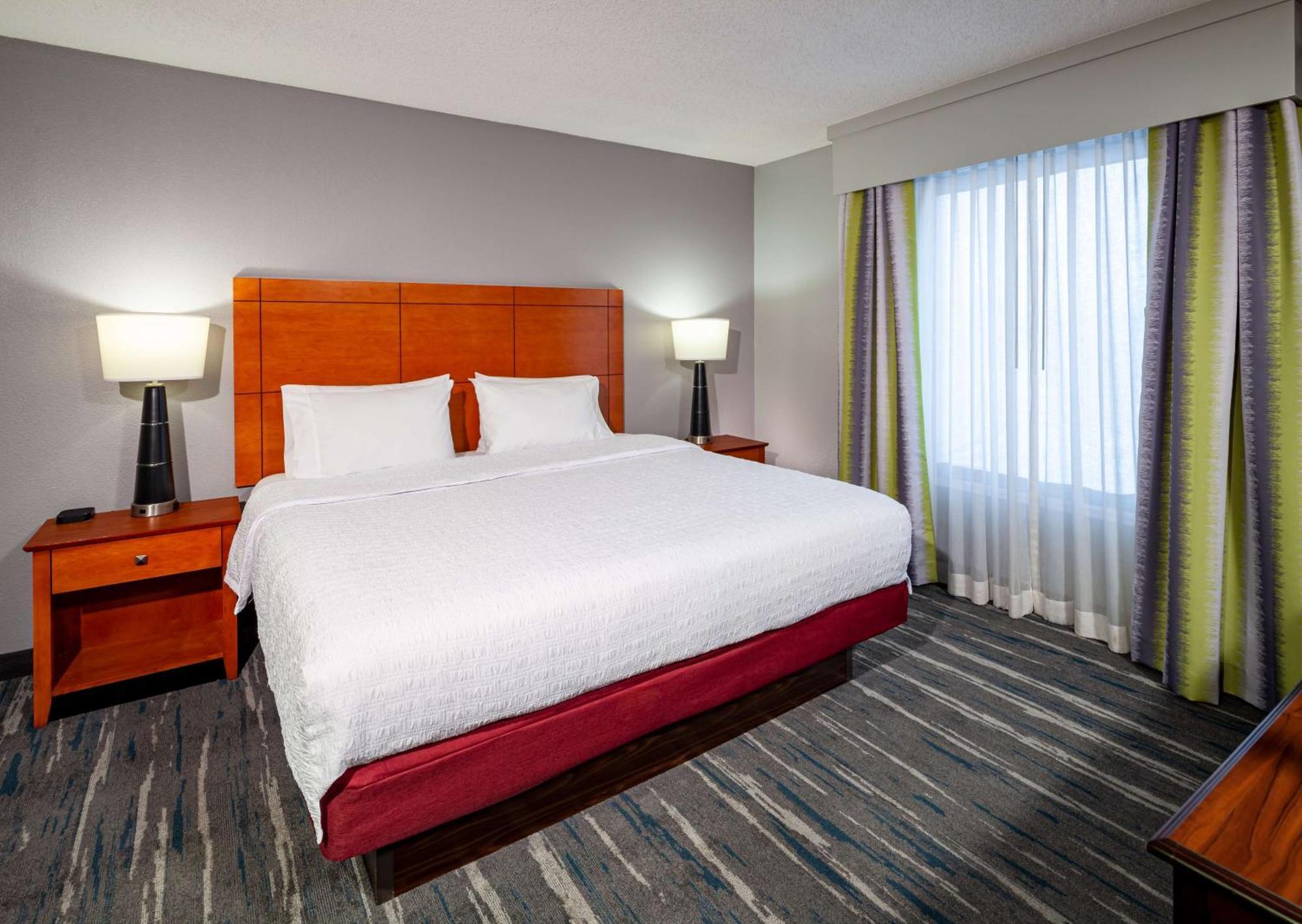 Hampton Inn & Suites Mobile I-65@ Airport Boulevard Exterior foto