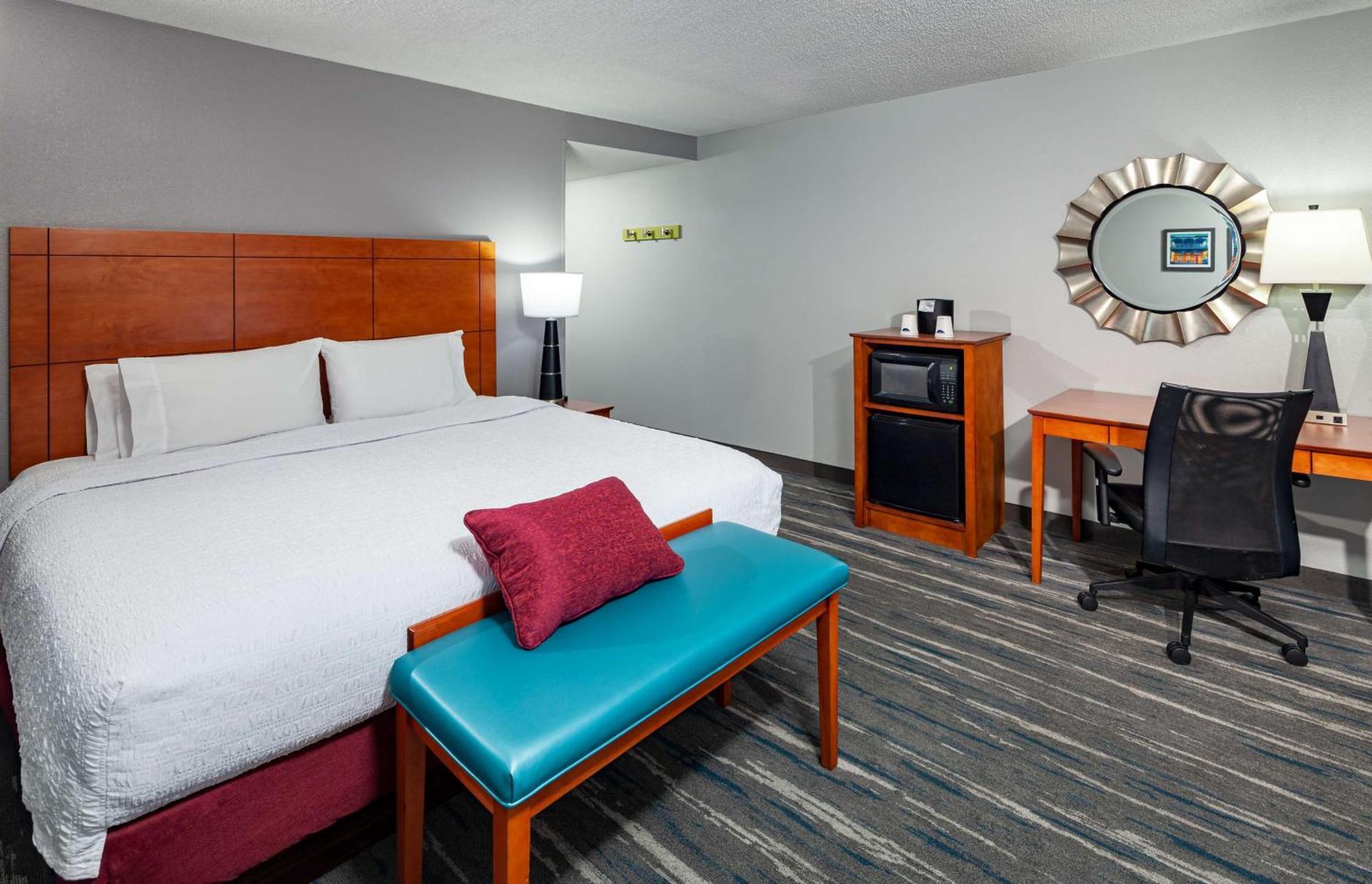 Hampton Inn & Suites Mobile I-65@ Airport Boulevard Exterior foto