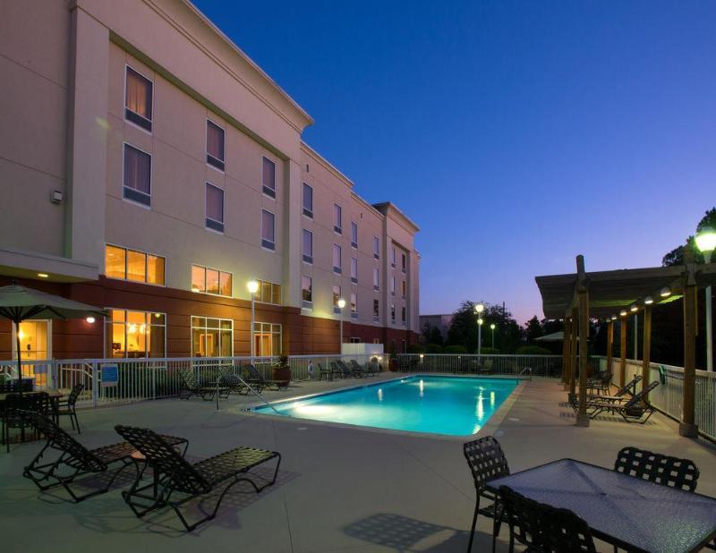 Hampton Inn & Suites Mobile I-65@ Airport Boulevard Exterior foto