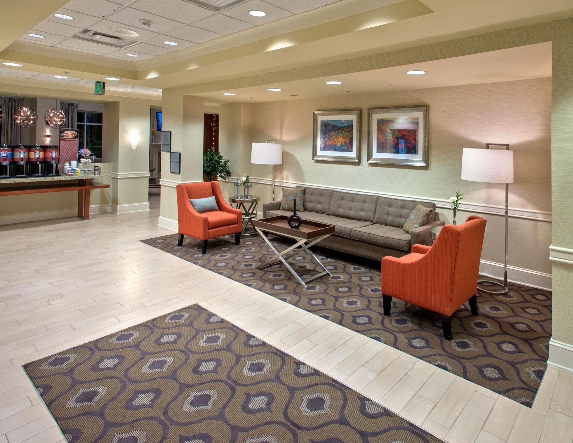 Hampton Inn & Suites Mobile I-65@ Airport Boulevard Exterior foto